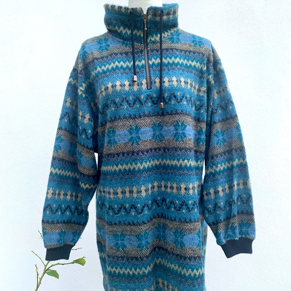 Vintage Colorful Sanatana Pullover Zip Up